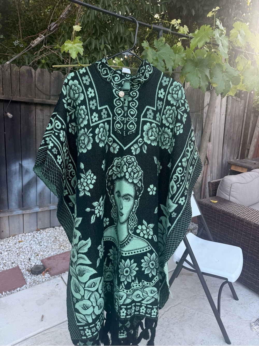 Green Patterned Knit Poncho with Floral Motif - Brand Unspecified